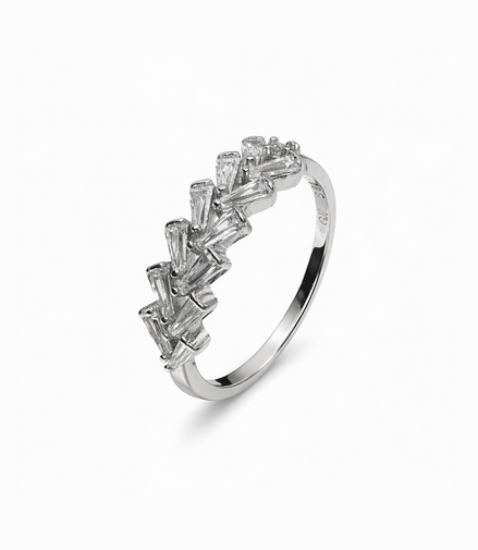 Zahrah V-Crown Ring
