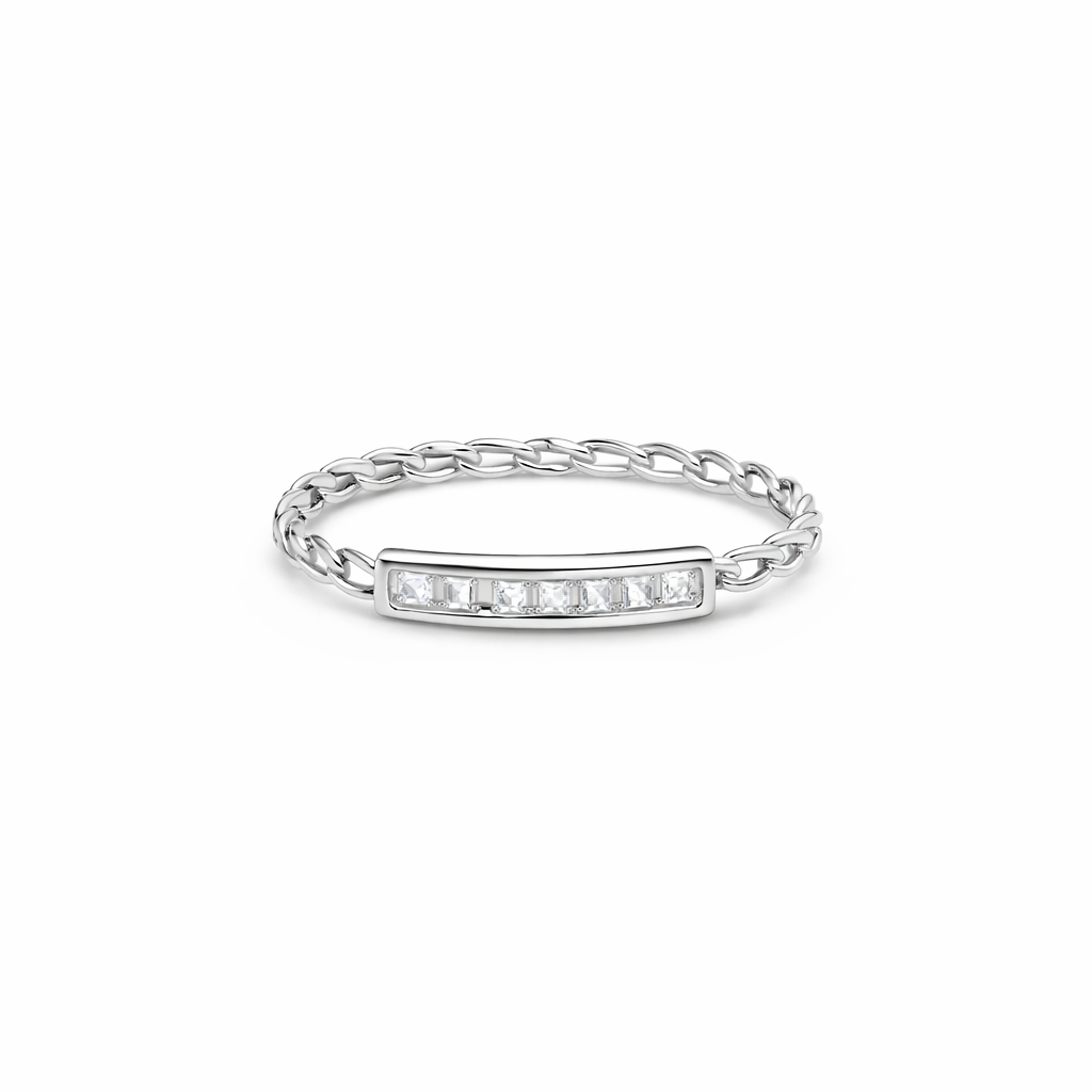 Elara Chain Bar Ring