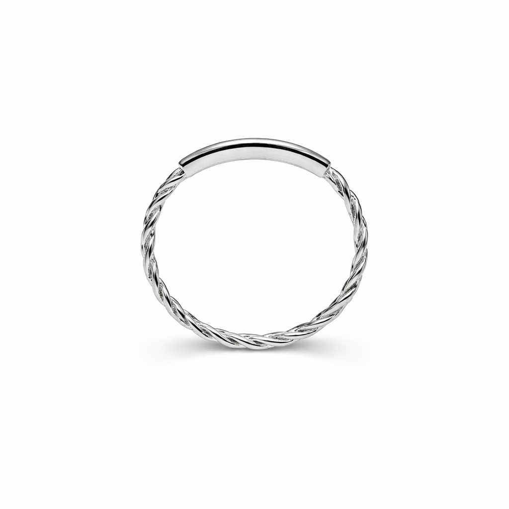 Elara Chain Bar Ring