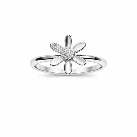 Sweet Daisy Solitaire Band