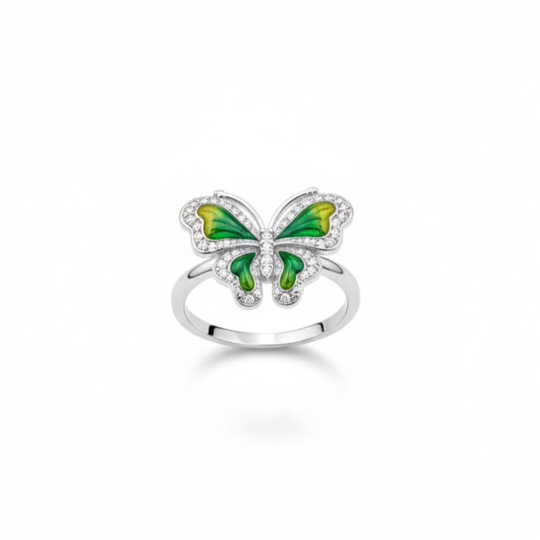 Emerald Flutter Ring